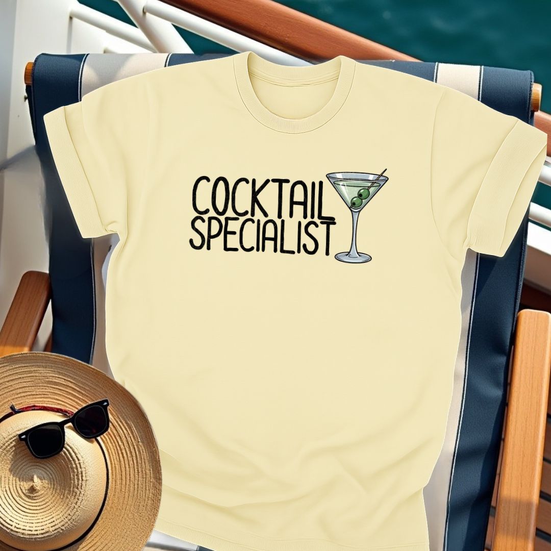 Cocktail Specialist Cruiser Martini T-Shirt